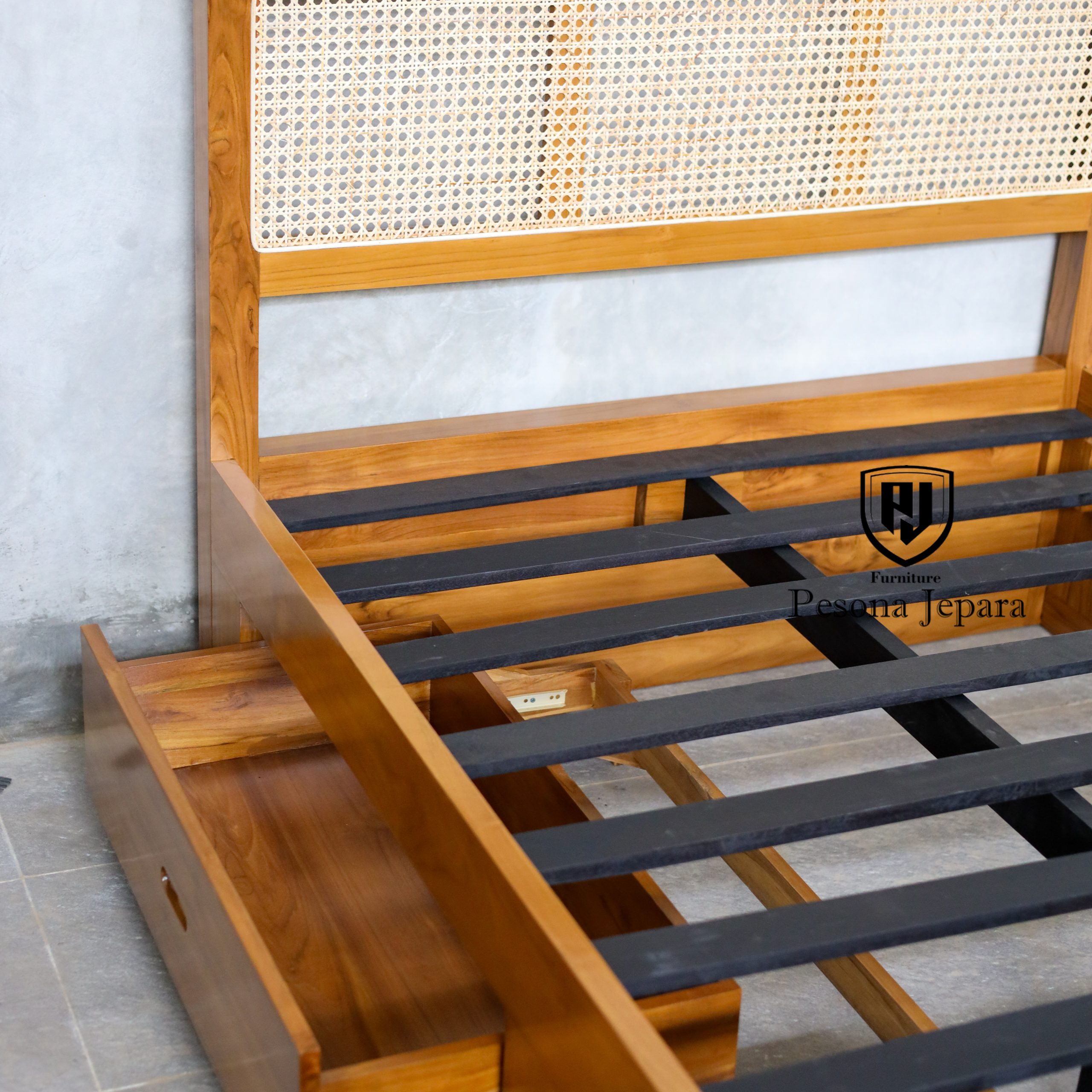 Dipan Retro Kombinasi Rotan - Gambar 7