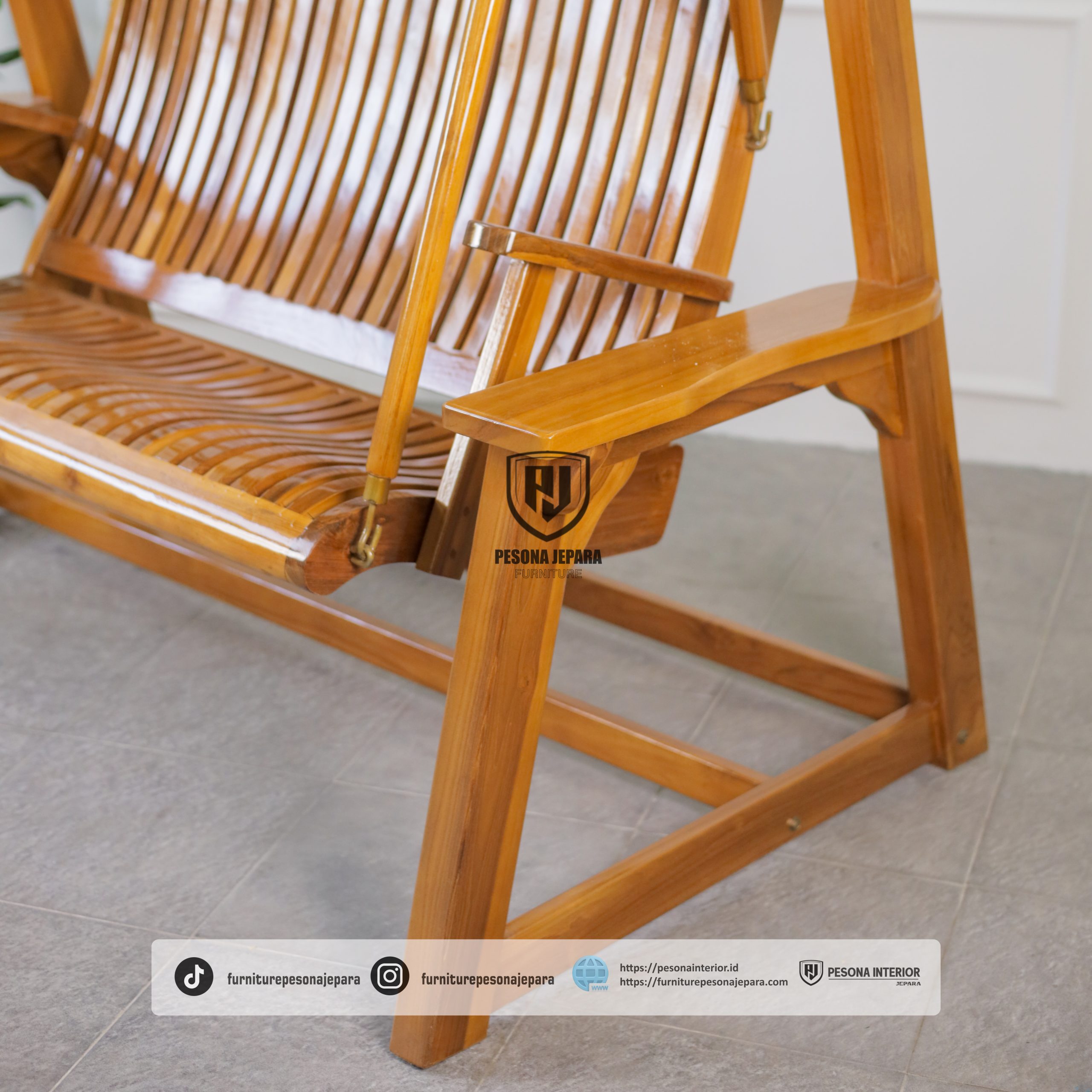 Ayunan Taman Jumbo - Gambar 5