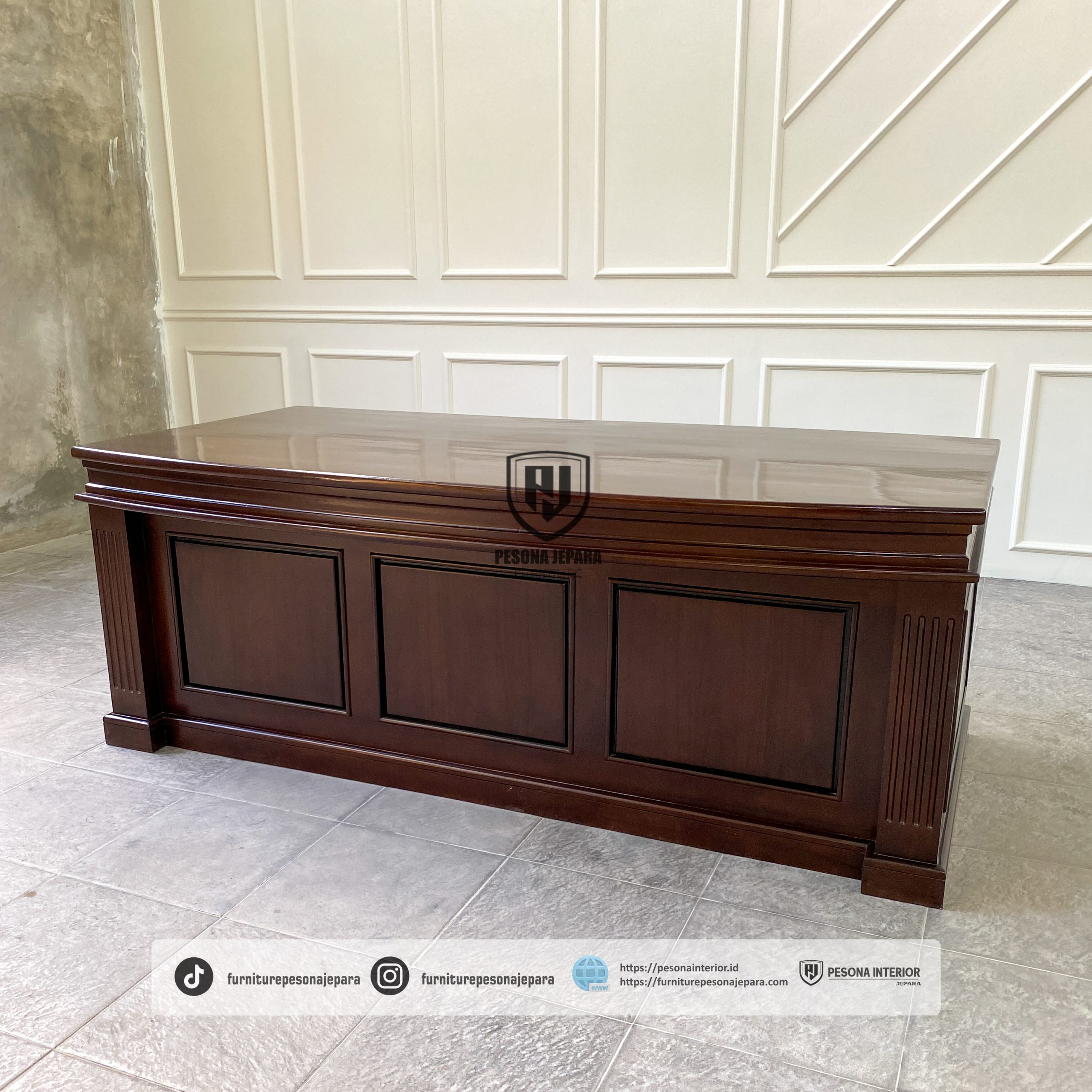 Meja Direktur untuk Kantor - Gambar 3