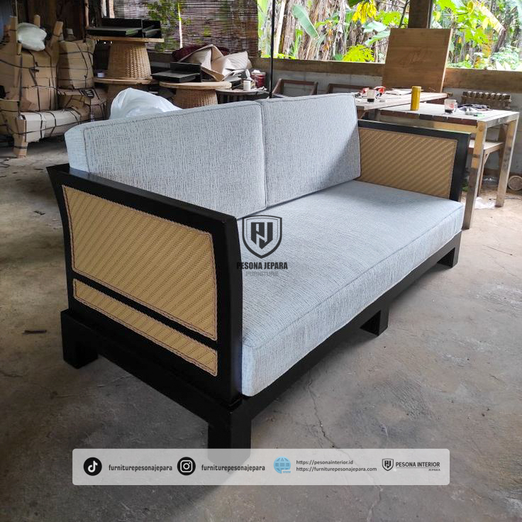 Sofa Italian Minimalis - Gambar 2