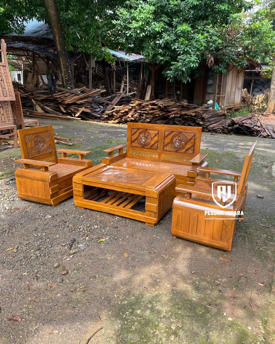 Kursi Tamu Domini Ukir - Gambar 4