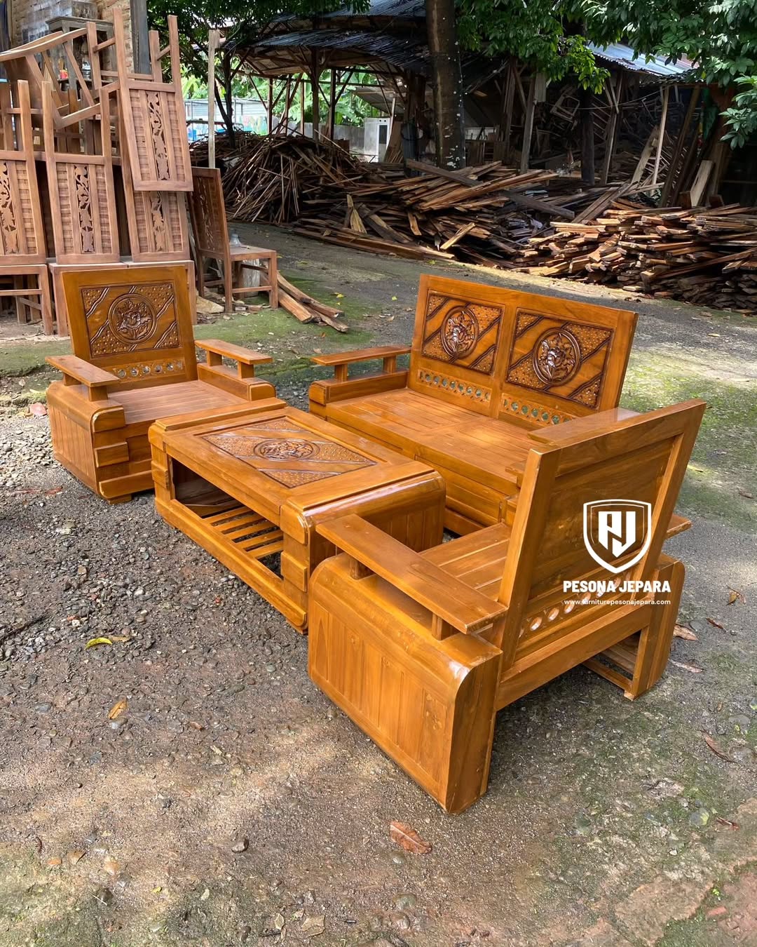Kursi Tamu Domini Ukir - Gambar 3