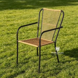 Kursi Santai Armchair Besi & Tali Anyaman