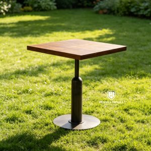 Meja Kafe Minimalis Kayu Solid & Besi Industrial
