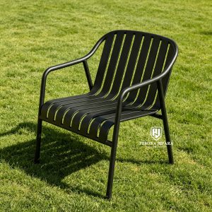 Kursi Santai Besi Minimalis Outdoor