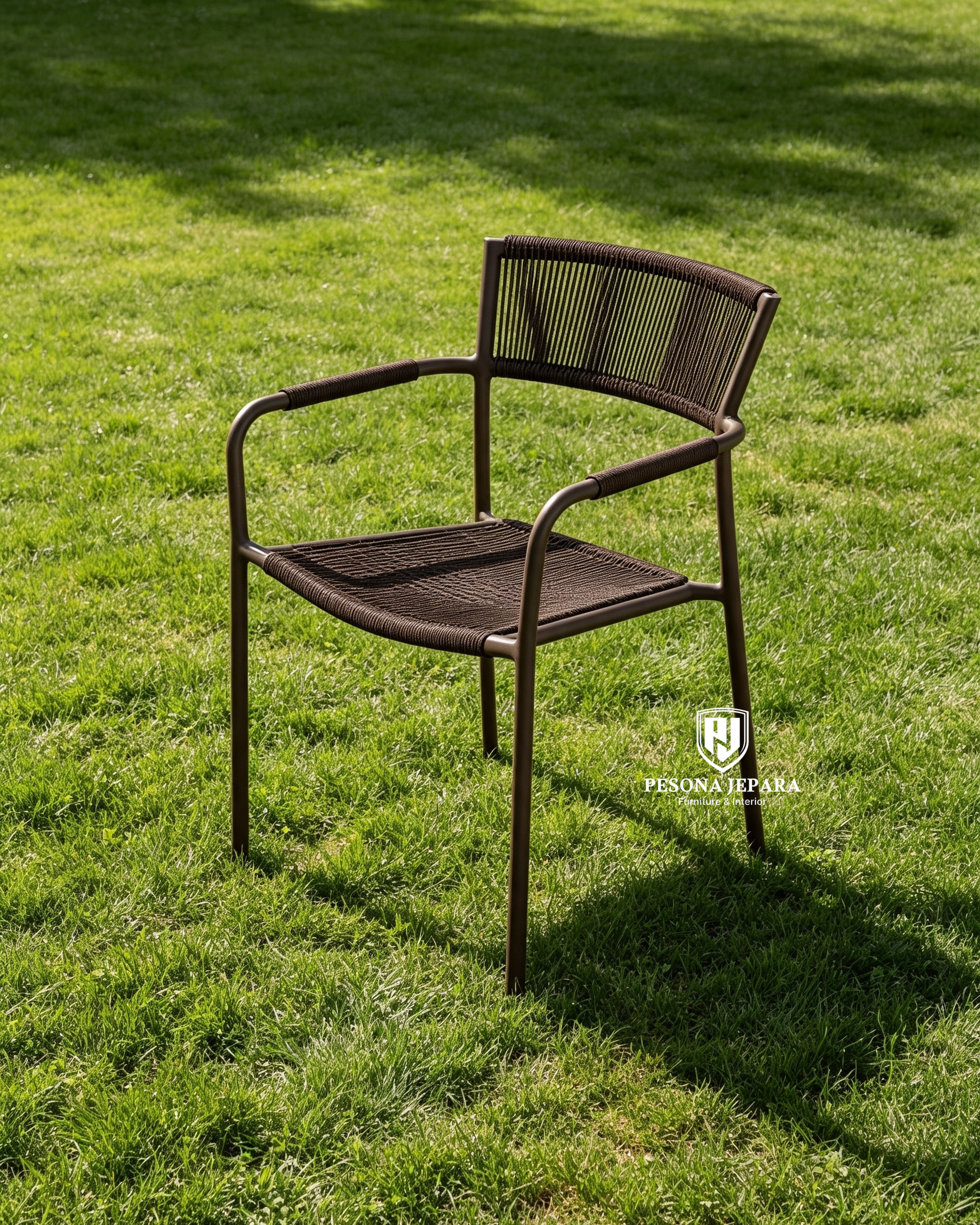 Kursi Teras / Outdoor Armchair Anyaman Tali Sintetis Minimalis